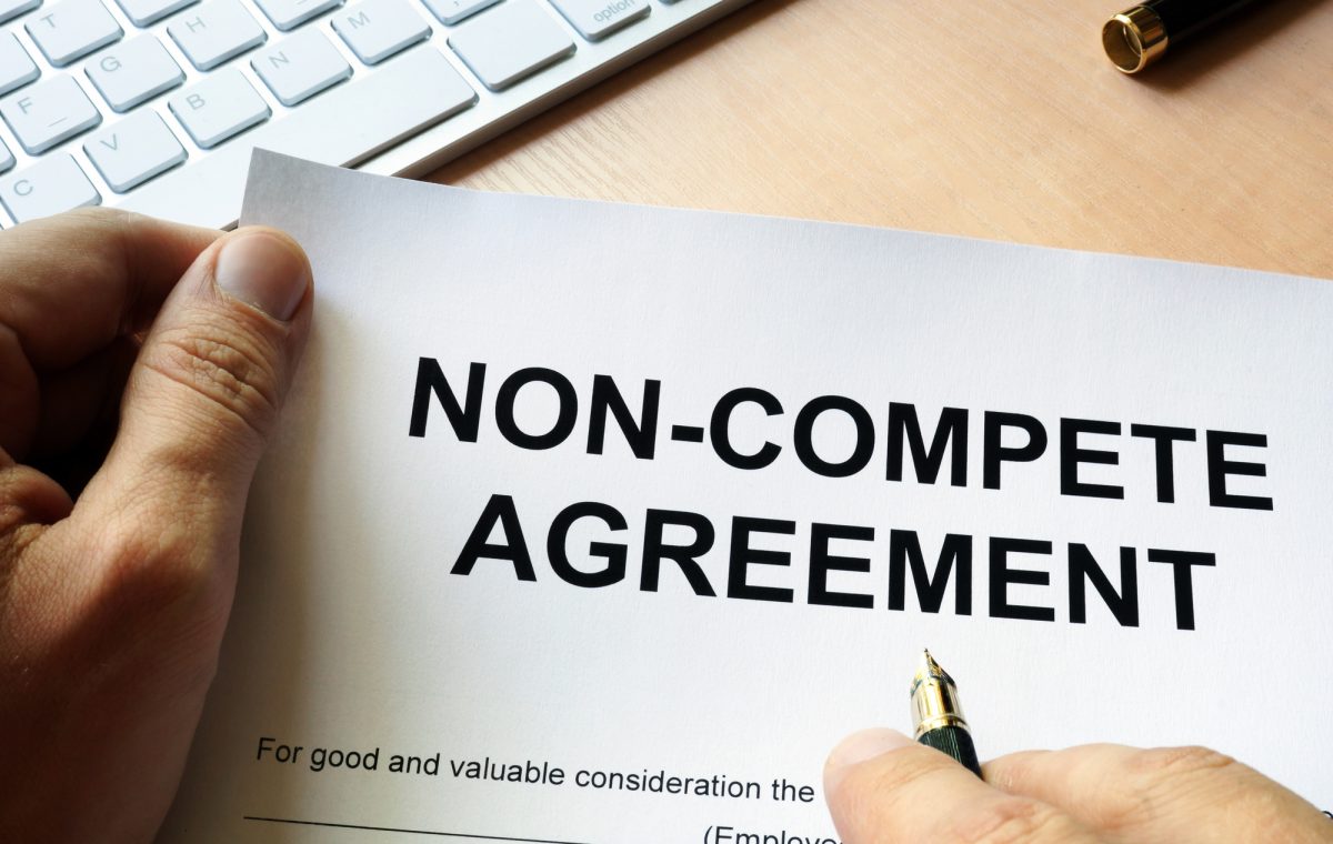 What-Are-The-Pros-And-Cons-Of-A-Non-Compete-Agreement